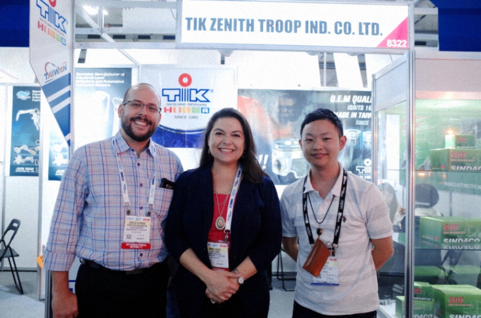 AAPEX 2018-3(縮).jpg